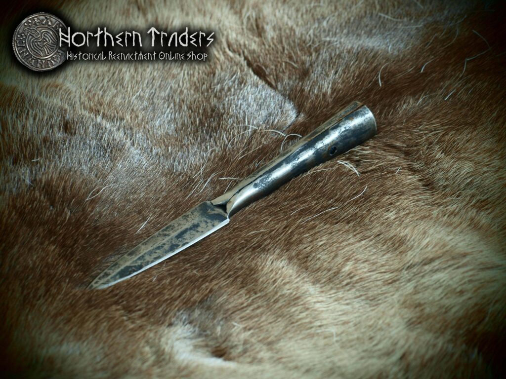 Forged Javelin (sharp-pointed)