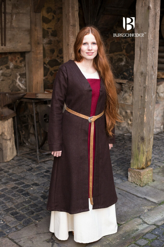 Coat from Birka “Auslaug” – Different Colors