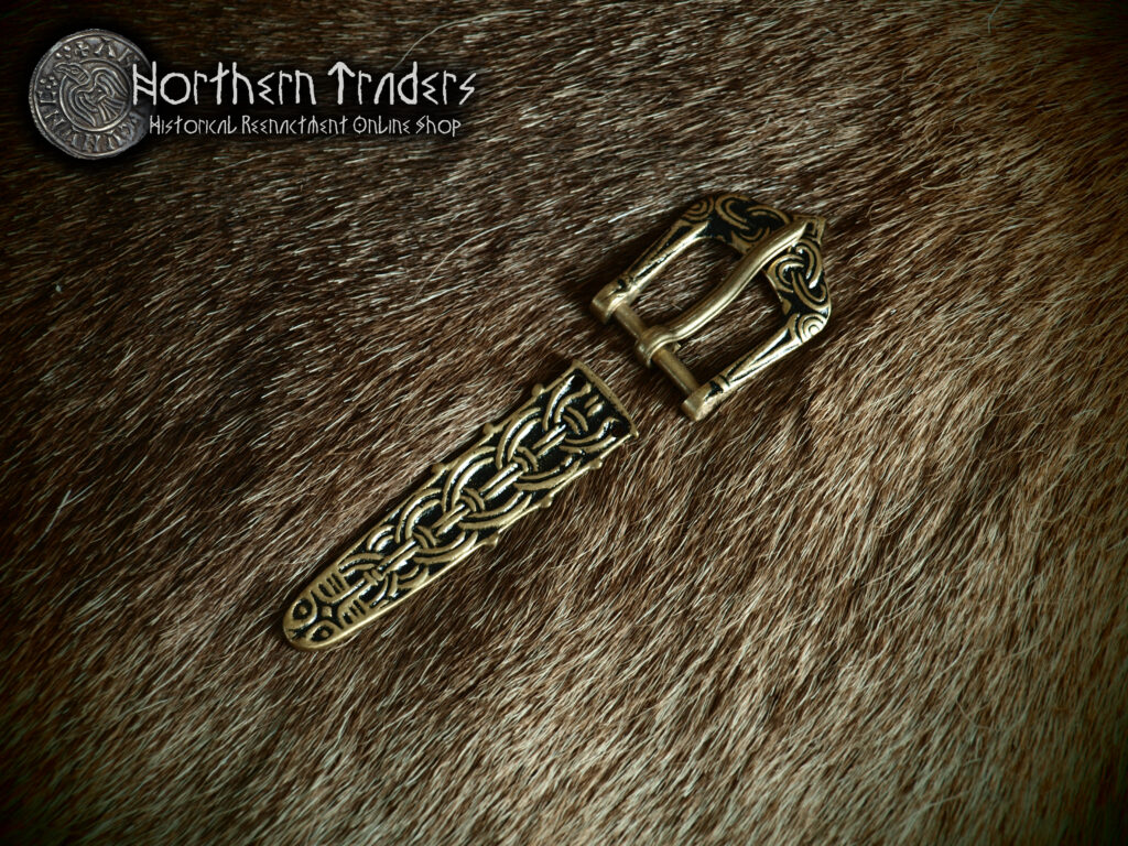 Simple Scandinavian Buckle & Belt End