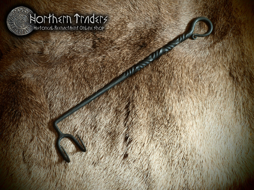 Big Viking Hooked Fork