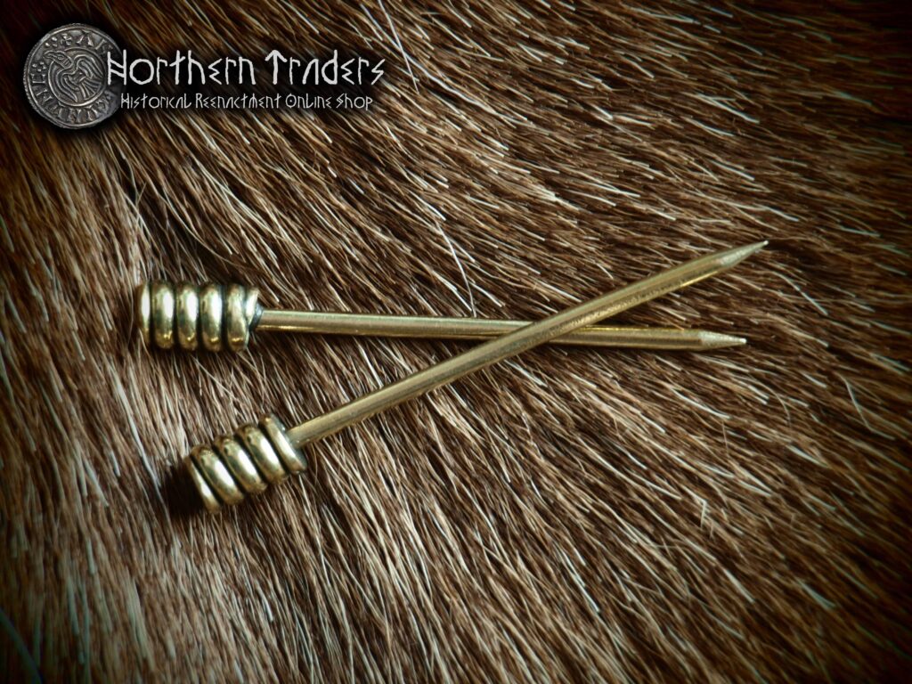 Brass Pins with Twisted Head – Pair
