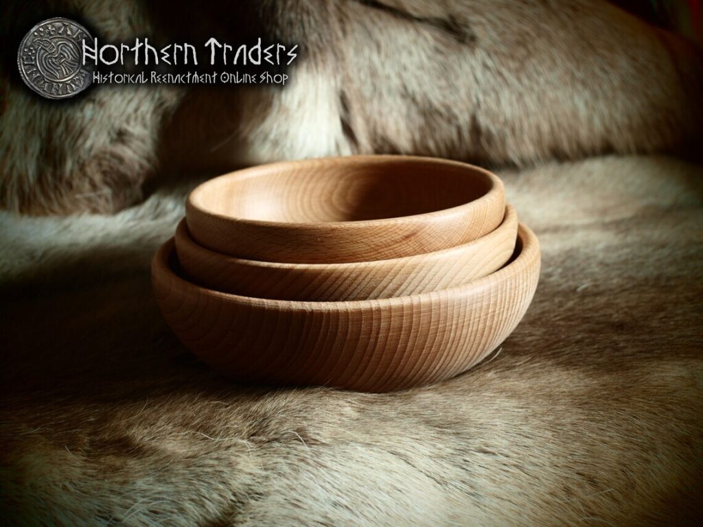 Wooden Medieval Bowl – 18 cm
