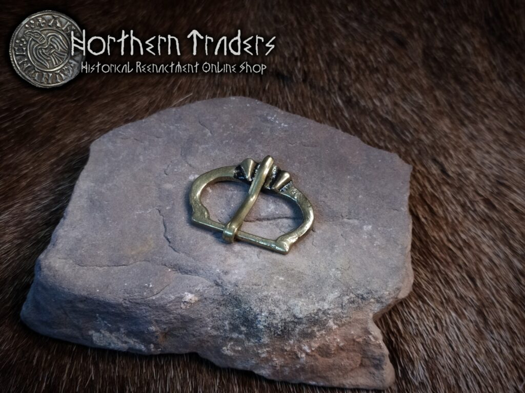 Simple Medieval Buckle – Small