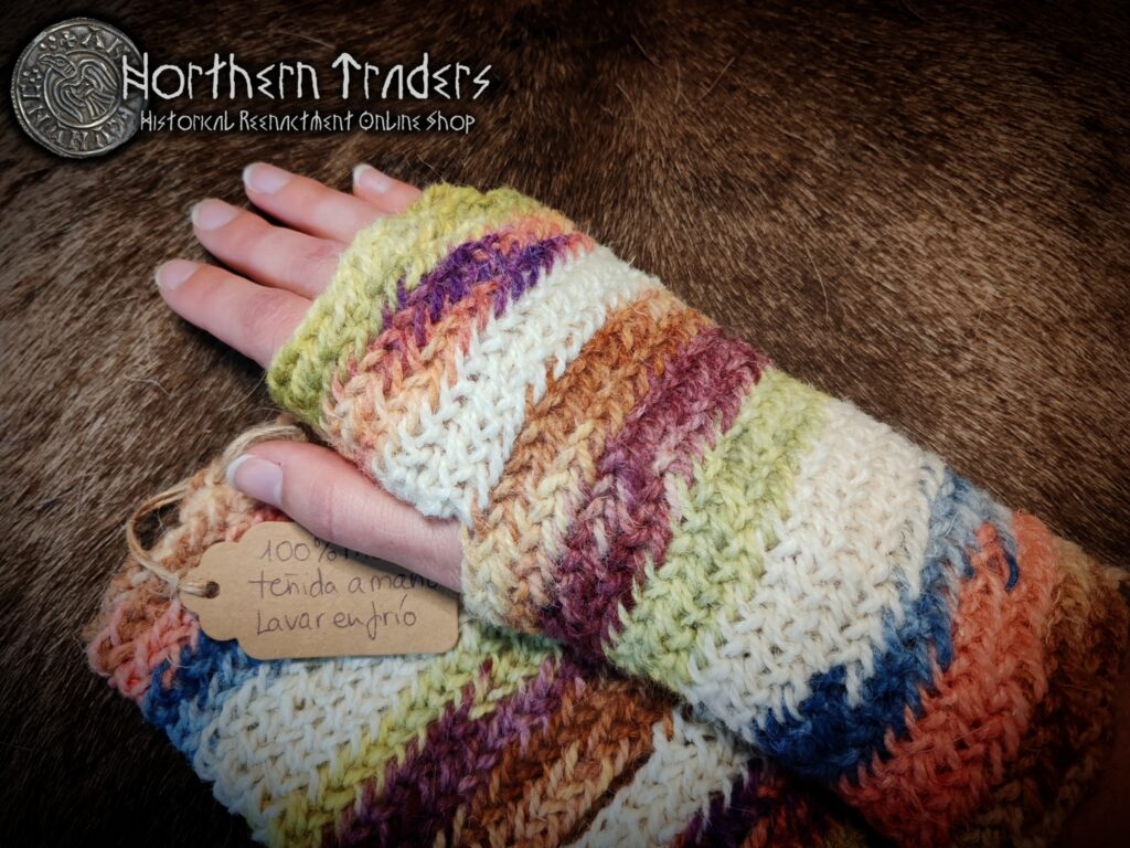 Naalbinding Mittens