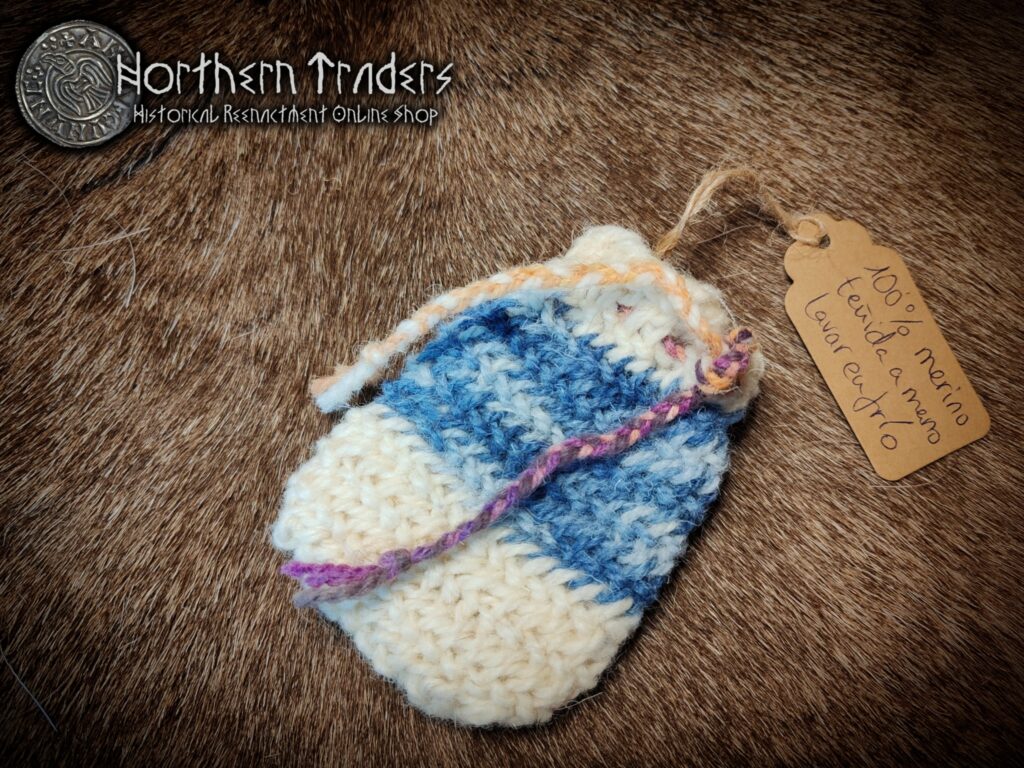 Naalbinding Small Pouch