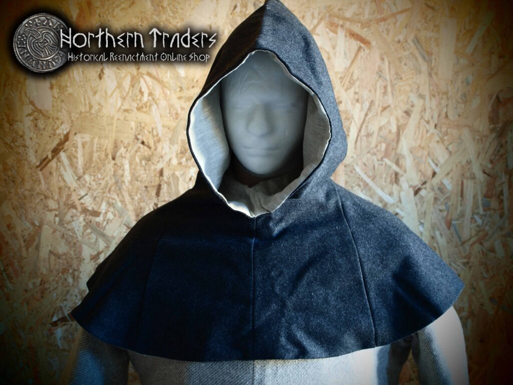 Medieval Hood – Wool & Linen