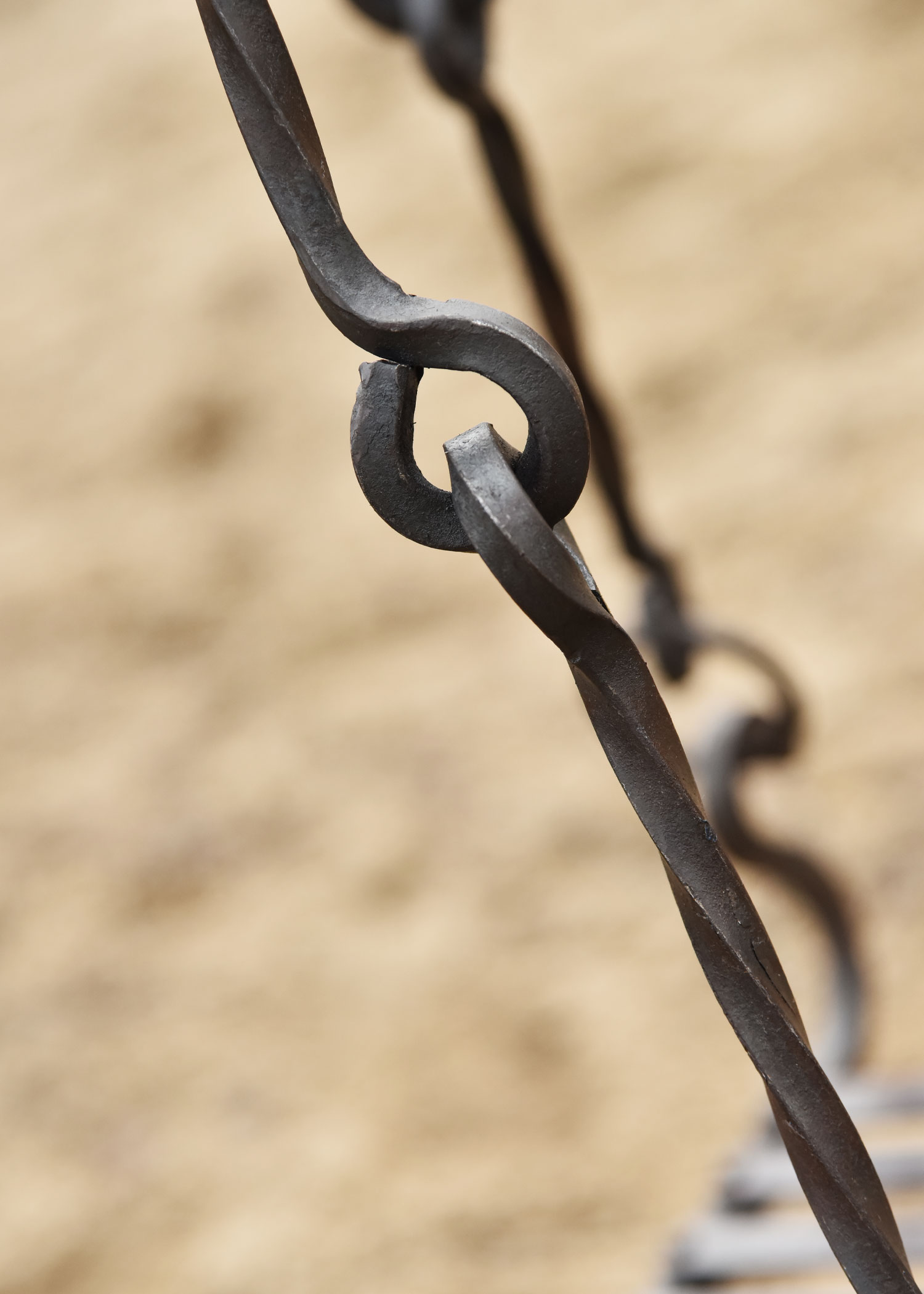 Hand-forged Grill Grate for Tripod - Image 8