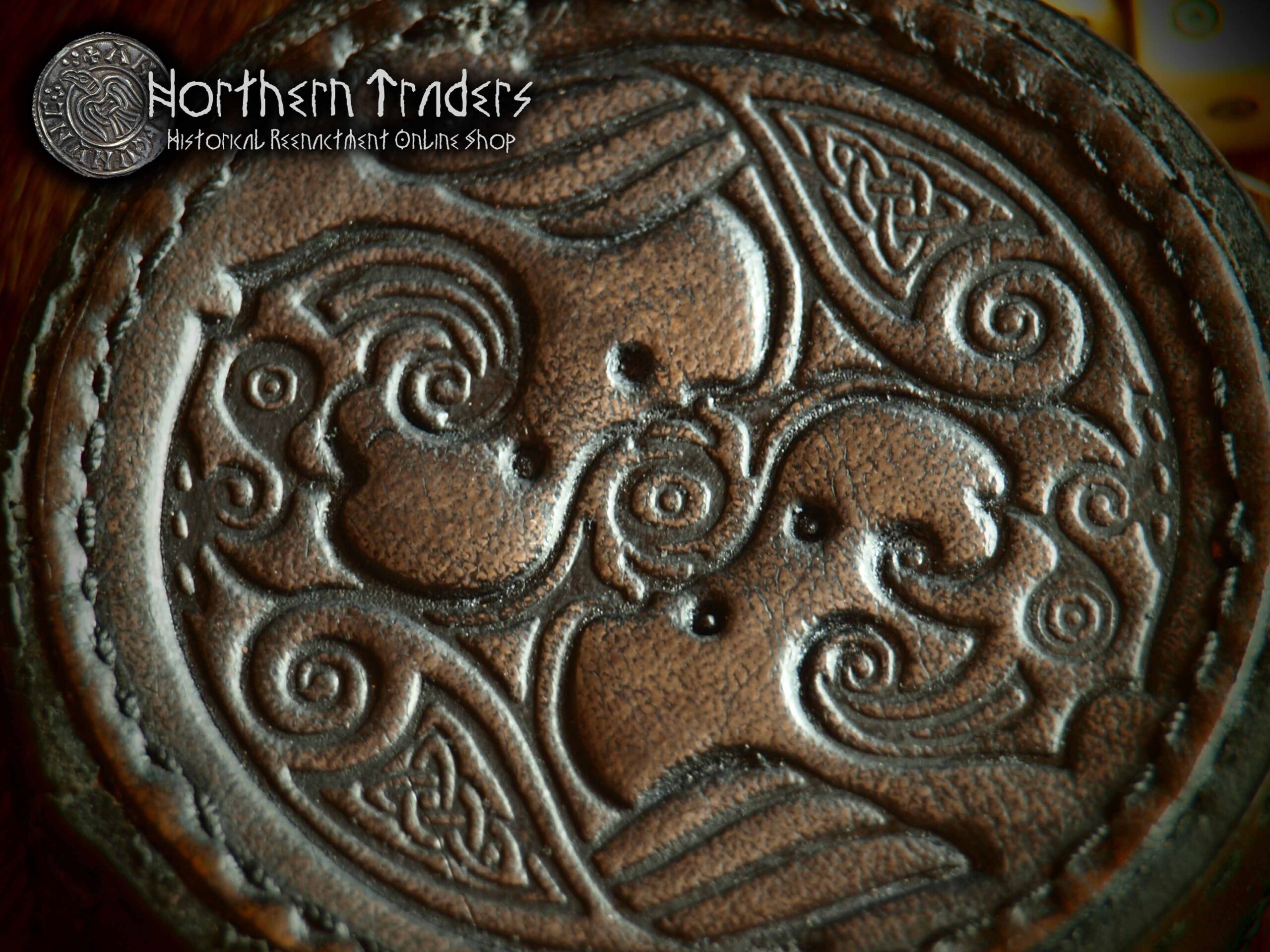 Dice Shaker with Lid, Leather with Embossed Raven - Image 4