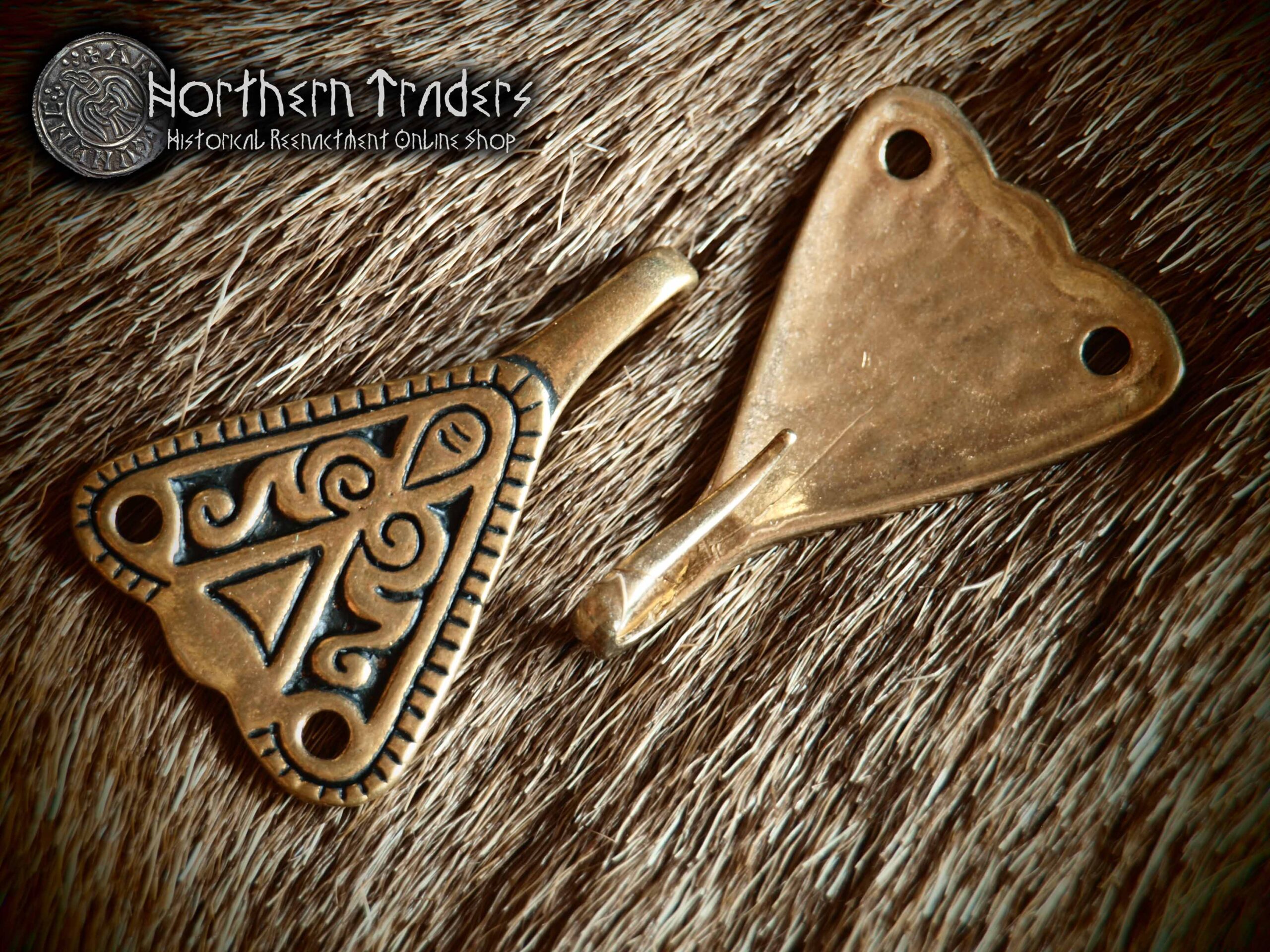 "Triangular" Anglosaxon Winingas Hooks - Image 2