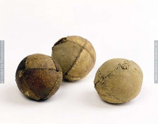 Medieval Leather Ball - Image 5